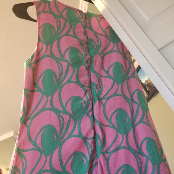 Dress - Picture 2 of 2